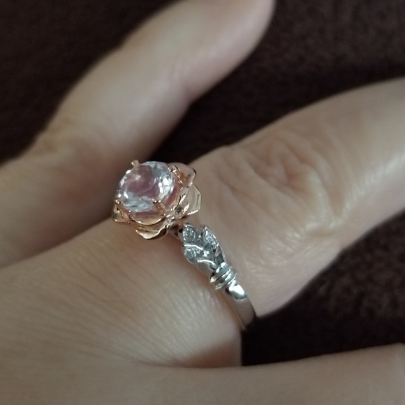 Natural 0.8ct Topaz & Diamonds Ring 🌷HOST PICK! - Picture 6 of 6